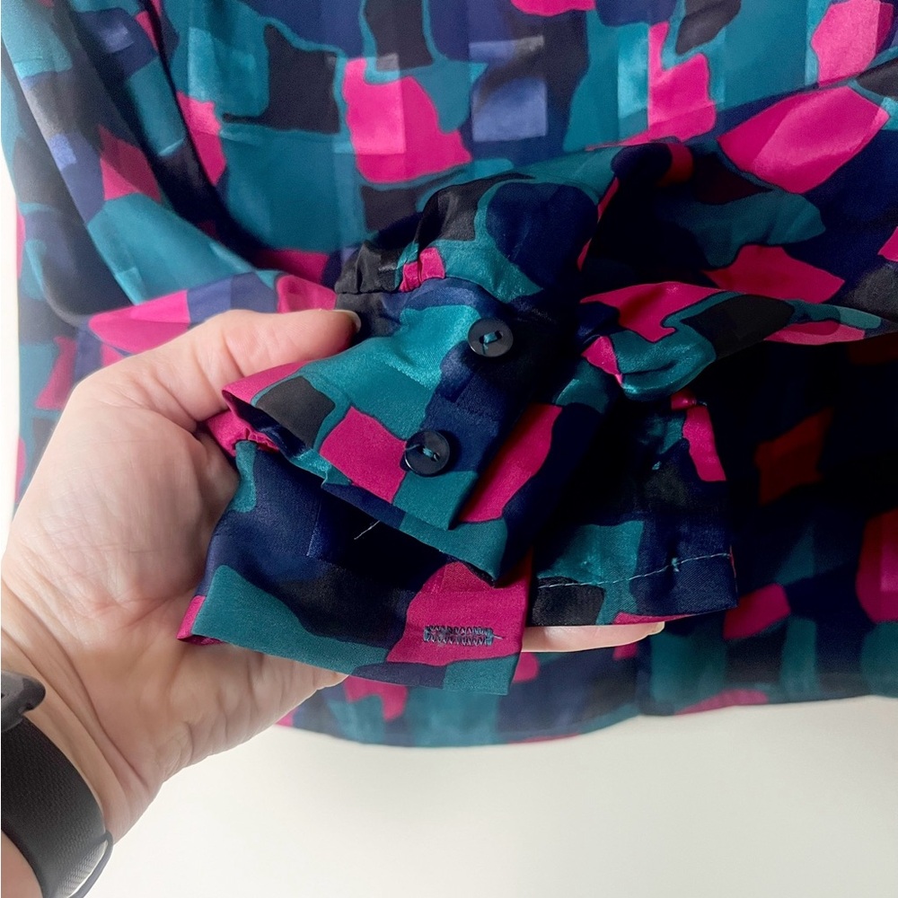 Vintage Jonathan Martin pleated front geometric retro blouse with shoulder pads - Picture 9 of 9